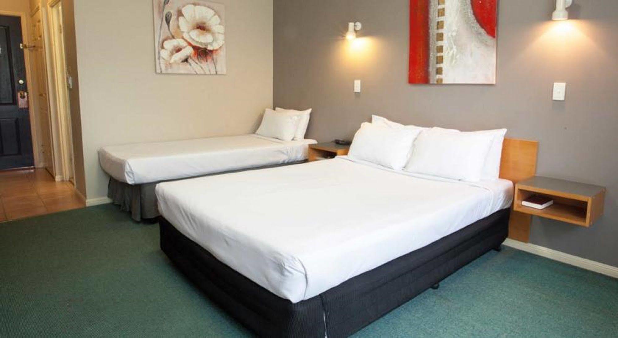 Springwood Motor Inn Εξωτερικό φωτογραφία